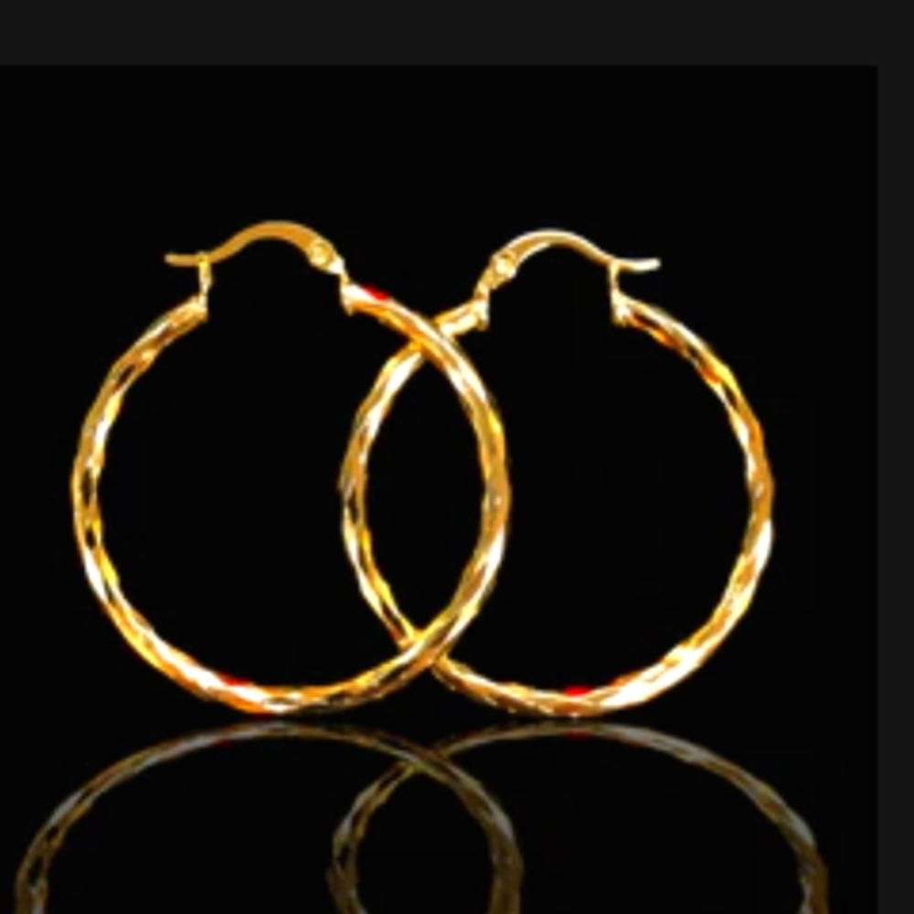 18K Italian Diamond Cut Hoop Earrings Gold 10 Layer's Over Jeweler's Brass - Picture 1 of 2